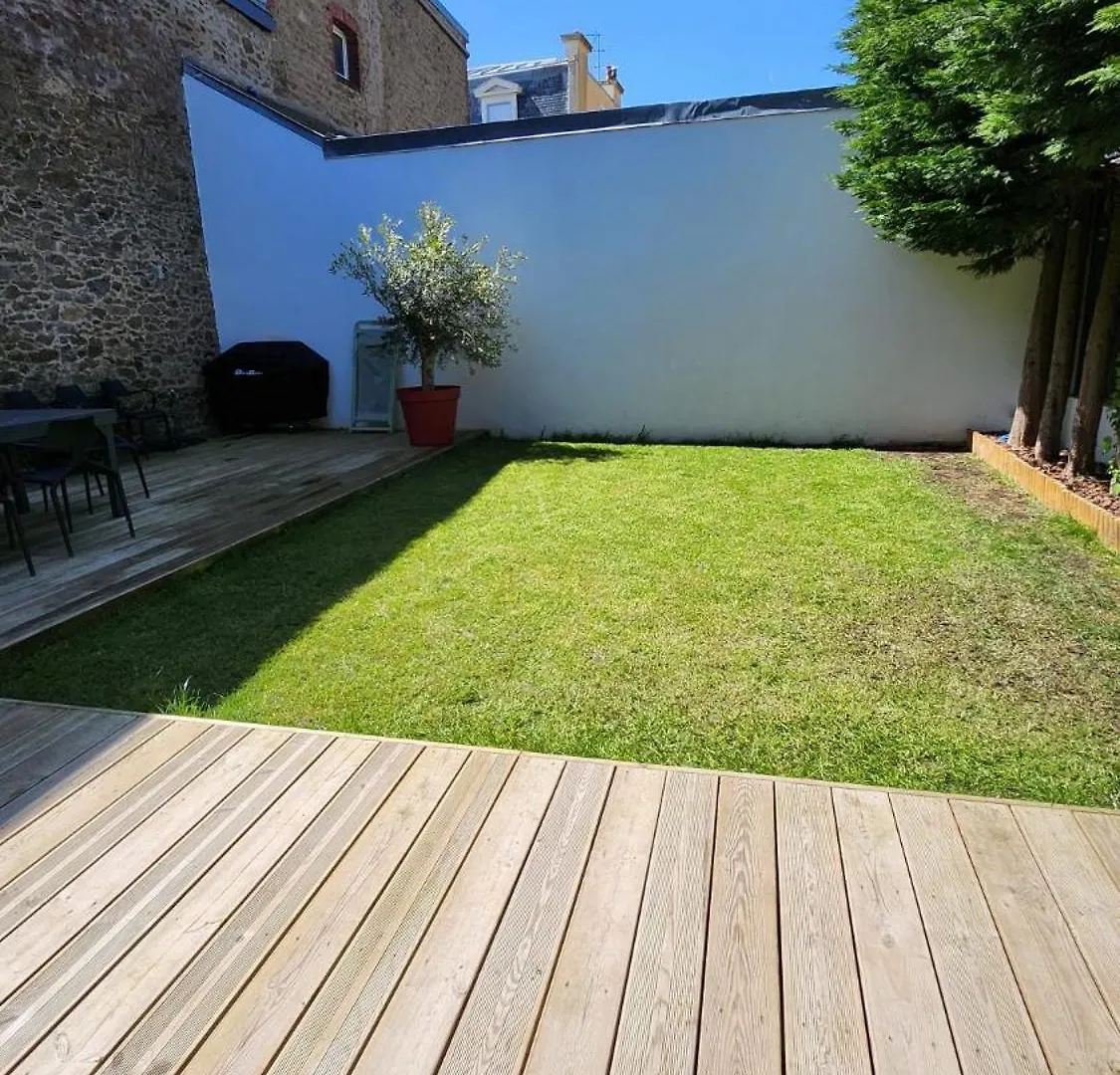 Maison Renovee Centre Dinard 10 Pers 0*,